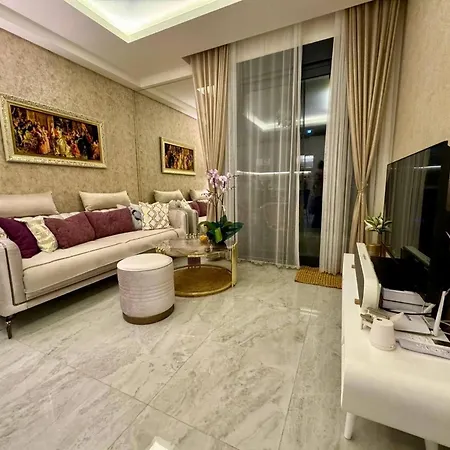 公寓 Stunning Luxury With Pool And Security *
